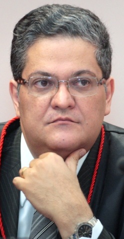 Ministro-Henrique-Neves