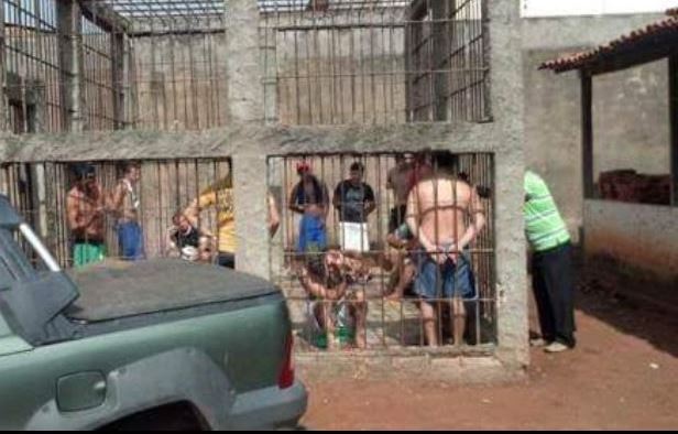 Ganhou destaque na imprensa nas últimas horas a polêmica envolvendo a morte de um homem em uma “gaiola humana” da delegacia do município de Barra do Corda.