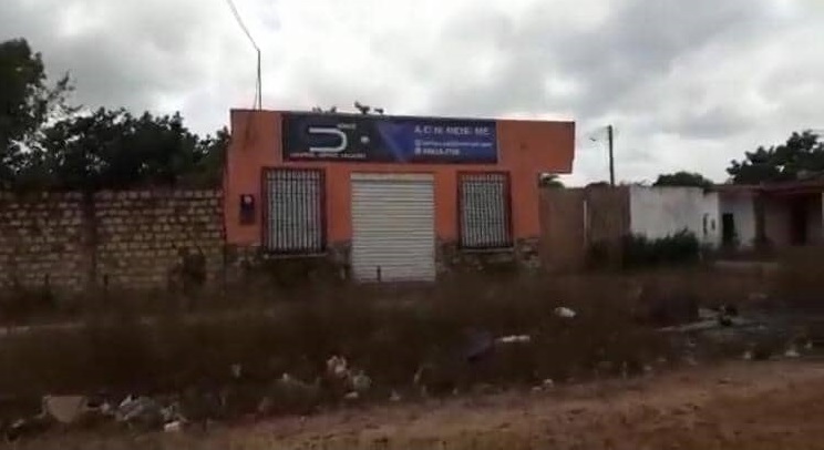 empresa A C N REIS,  firma de fachada localizada na periferia da cidade de Bacuri,