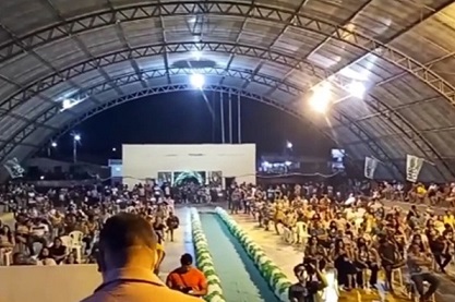 E acredite, a convenção de Júnior do Nenzim não estava vazia...