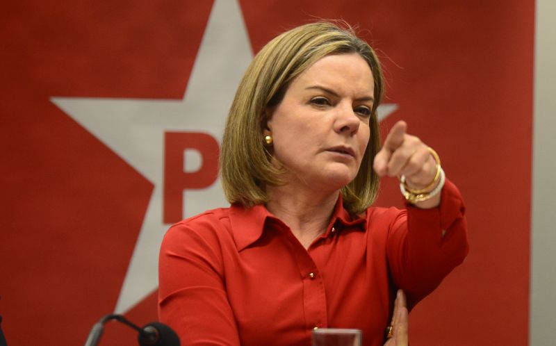 Deputada Gleisi Hoffmann, presidente nacional do PT...