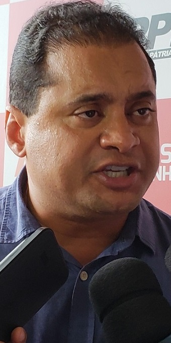 Weverton caminha para o isolamento político...