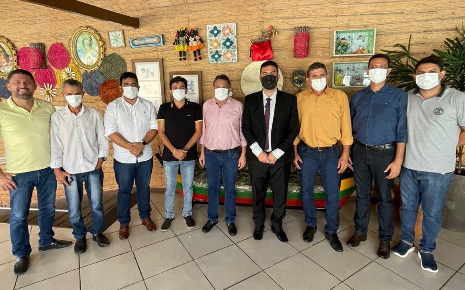 Fábio, Tema e lideranças de Tuntum...