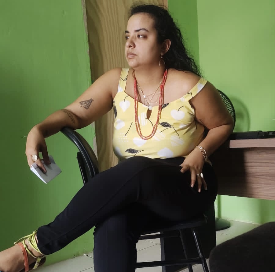 Leyde Bárbara, apontada como a dona da "JBR TURISMO"...