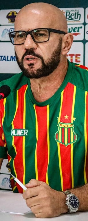 Sérgio Frota e o Sampaio Corrêa irão pagar ao "misterioso" Antônio Cícero Oliveira Martins R$ 200 mil reais.