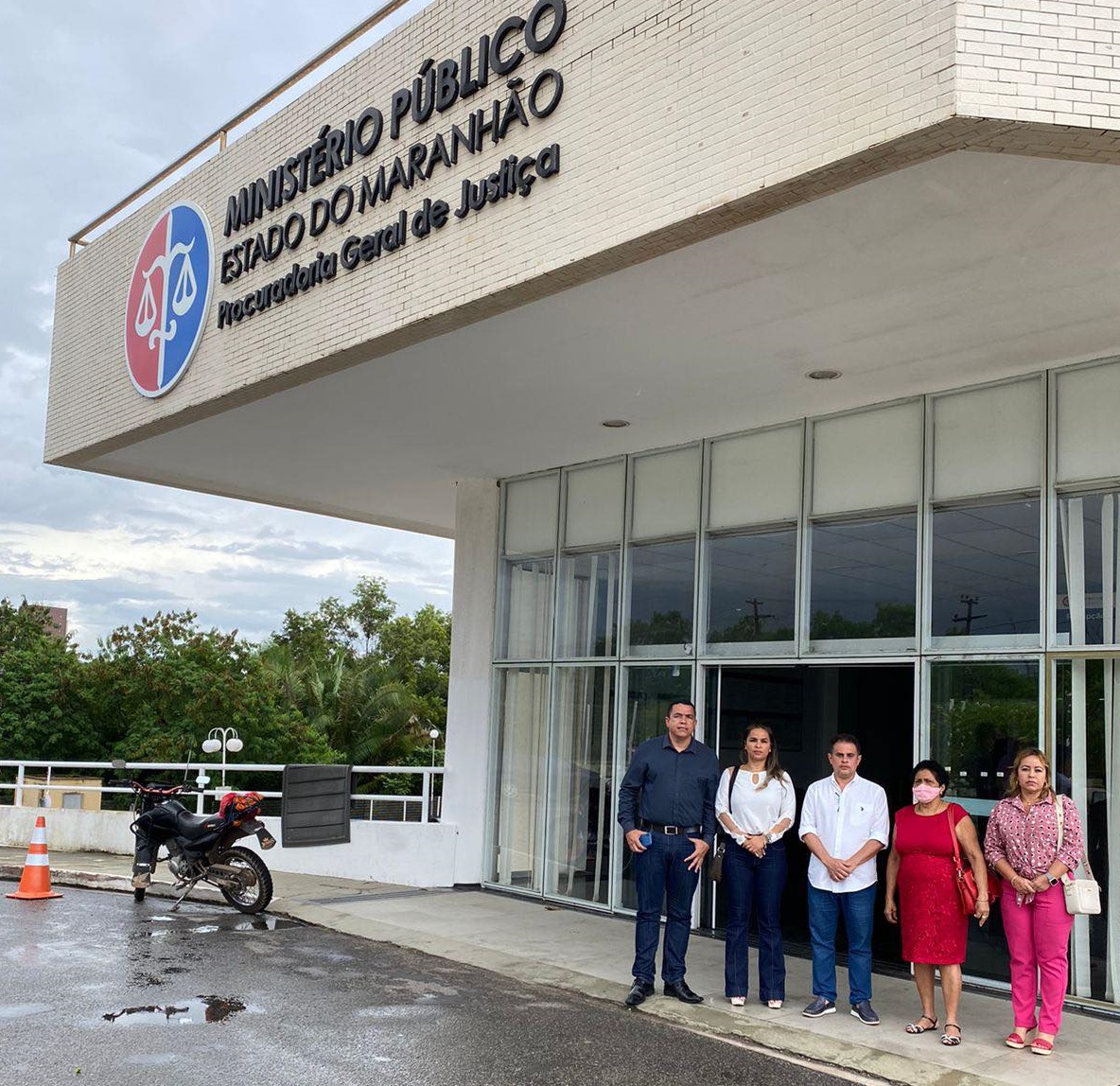 Além do presidente da Câmara, Fernando Muniz, estiveram no GAECO Rafael Neves, Mary do Mojo, Bianca Mendes e Orlete Mafra.