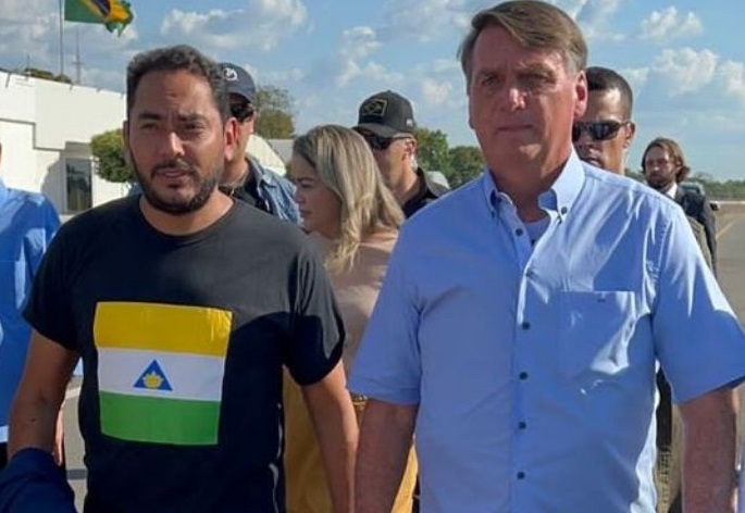 Prefeito Assis Ramos foi alvo da Polícia Federal de Bolsonaro...