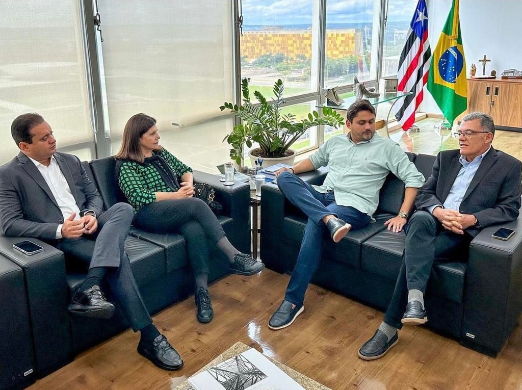 Sabe-se lá por qual motivo, Weverton participou da reunião entre os donos da TV Mirante e o Ministério das Comunicações...