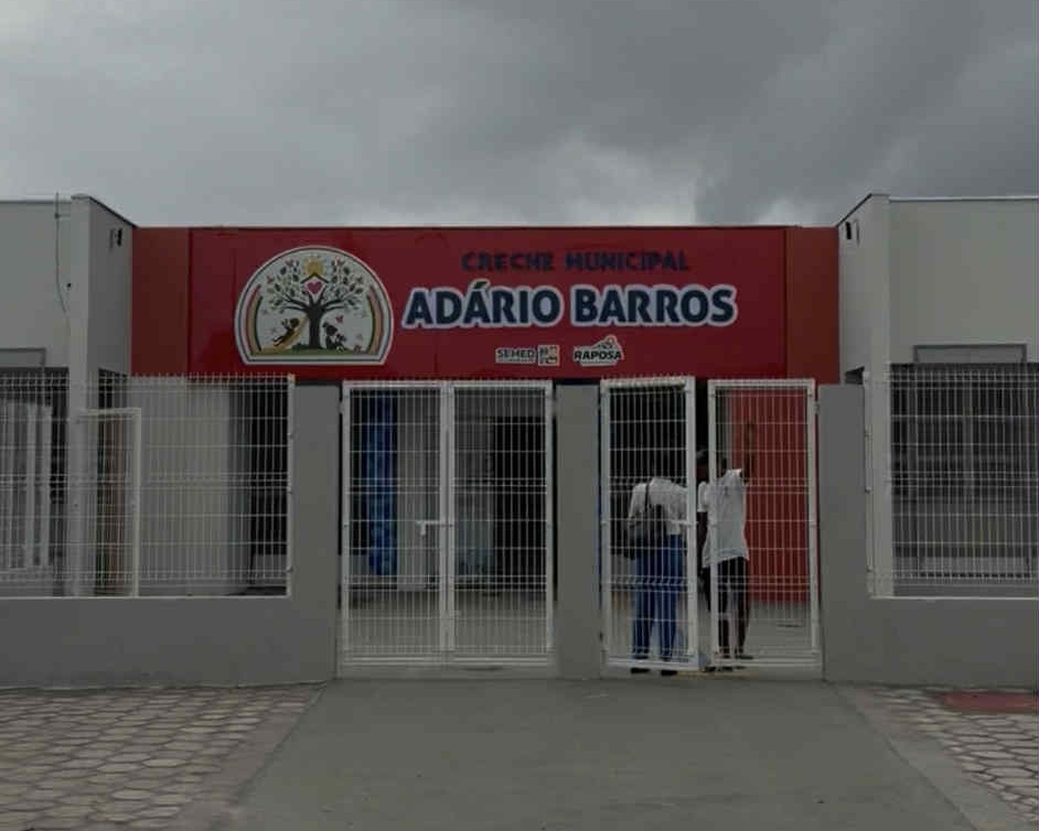 Nome do pai do prefeito estampa a Creche Proinfância – Tipo 2 no Porto do Braga; Adário Barros, não tem nenhum feito pela cidade é foi apenas um mero comerciante local sem nenhuma importância histórica. 