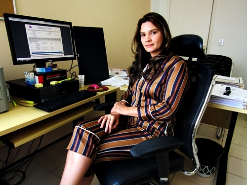 Promotora de Justiça, Marina Carneiro Lima de Oliveira.
