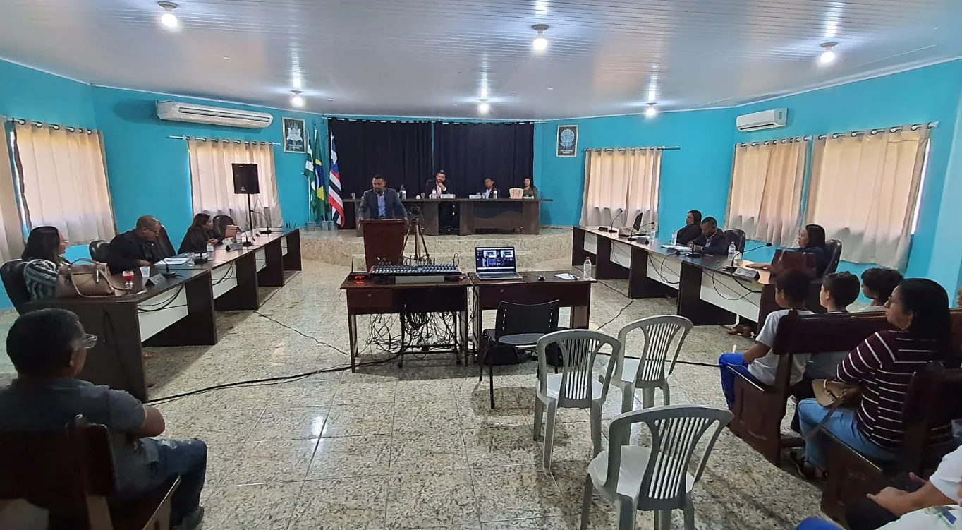 Ex-presidente da Câmara Fábio Luís Santos Lisboa e empresa Igor B P Moura são alvos de investigação do MP por contrato suspeito em Morros