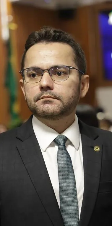 Ricardo Rios decidiu não disputar a renovação do mandato de deputado estadual e será candidato a federal, uma espécie de "bucha" no PSB.