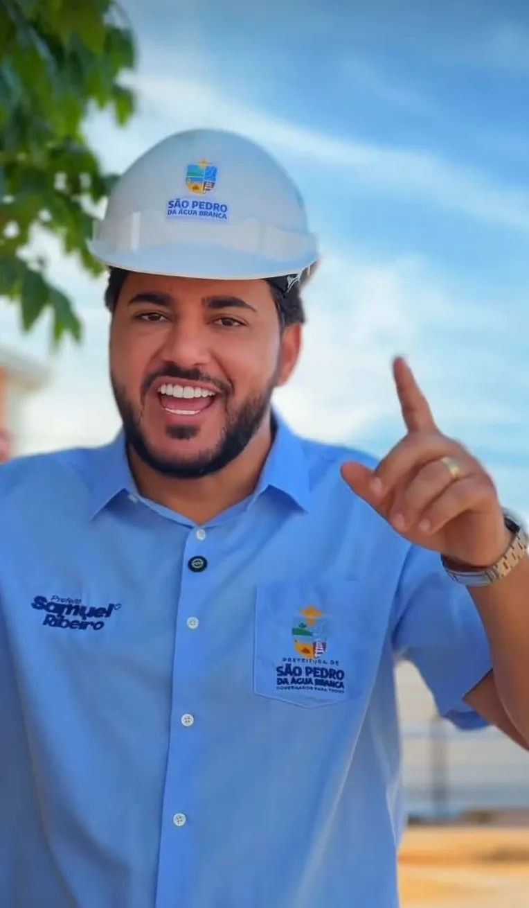 Prefeito Samuel Ribeiro, do município de São Pedro da Água Branca.