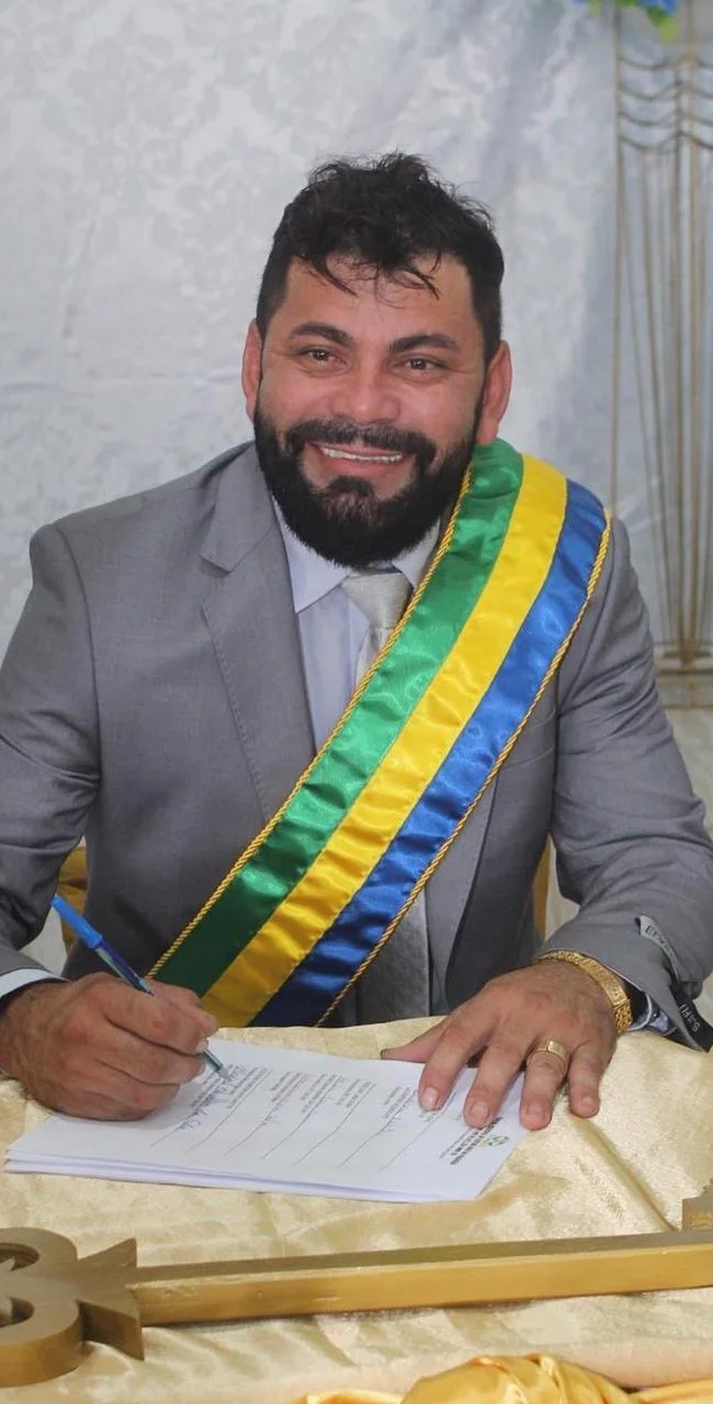 Prefeito Joedson Almeida Dos Santos, o “Junior Garimpeiro”, do município de Centro Novo do Maranhão.